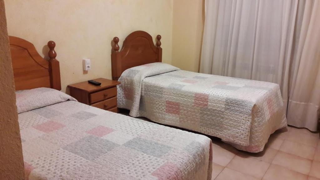 Pensio L'Avi Pep Hotel Saus Kültér fotó